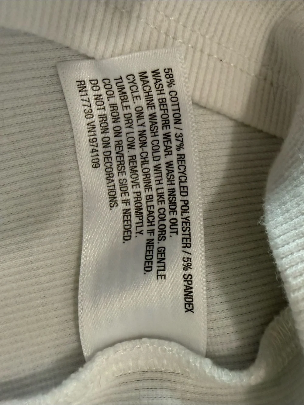 art class white trim armholes